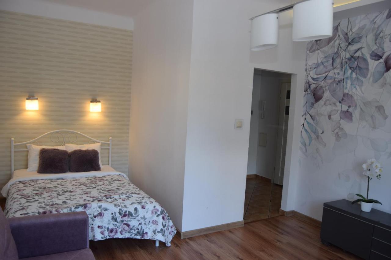Be My Guest - Krucza Elegant Apartment - Rondo De Gaulle'A Center Of Warsaw Metro Wi-Fi Breakfast Exterior foto